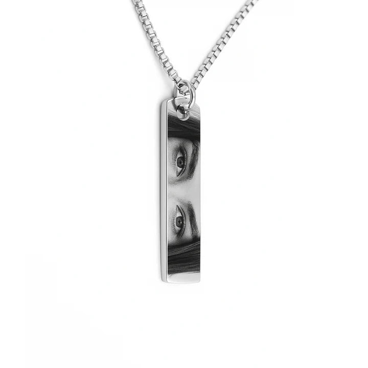 Collier personnalisé avec photo des yeux